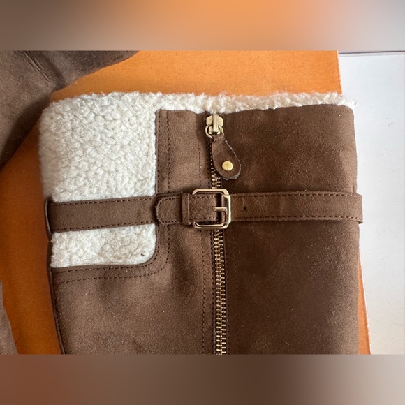 Unisa Knee High Wedge Boots - 8.5 - Picture 6 of 13